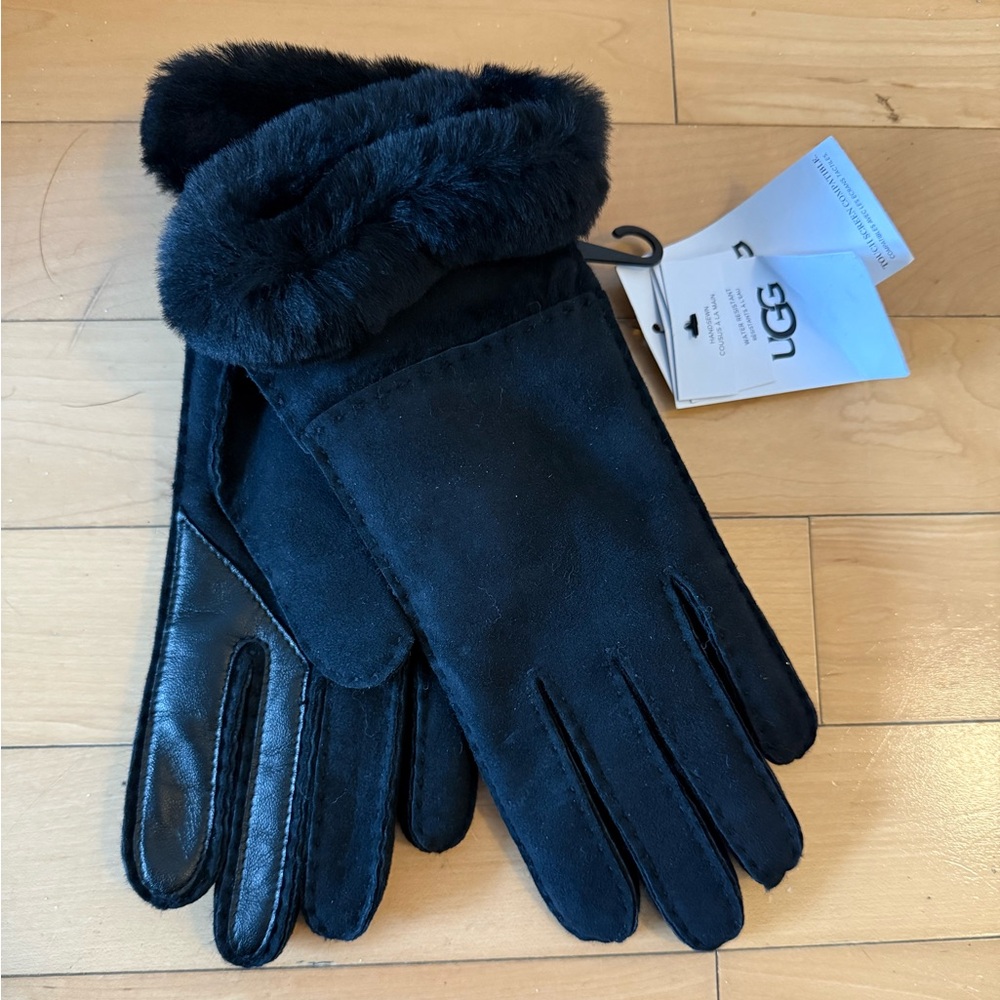 Ugg Sheepskin mitts